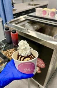 0CF9FDF8-6A2D-457C-BCAF-3EF1305F99DA_1_201_a