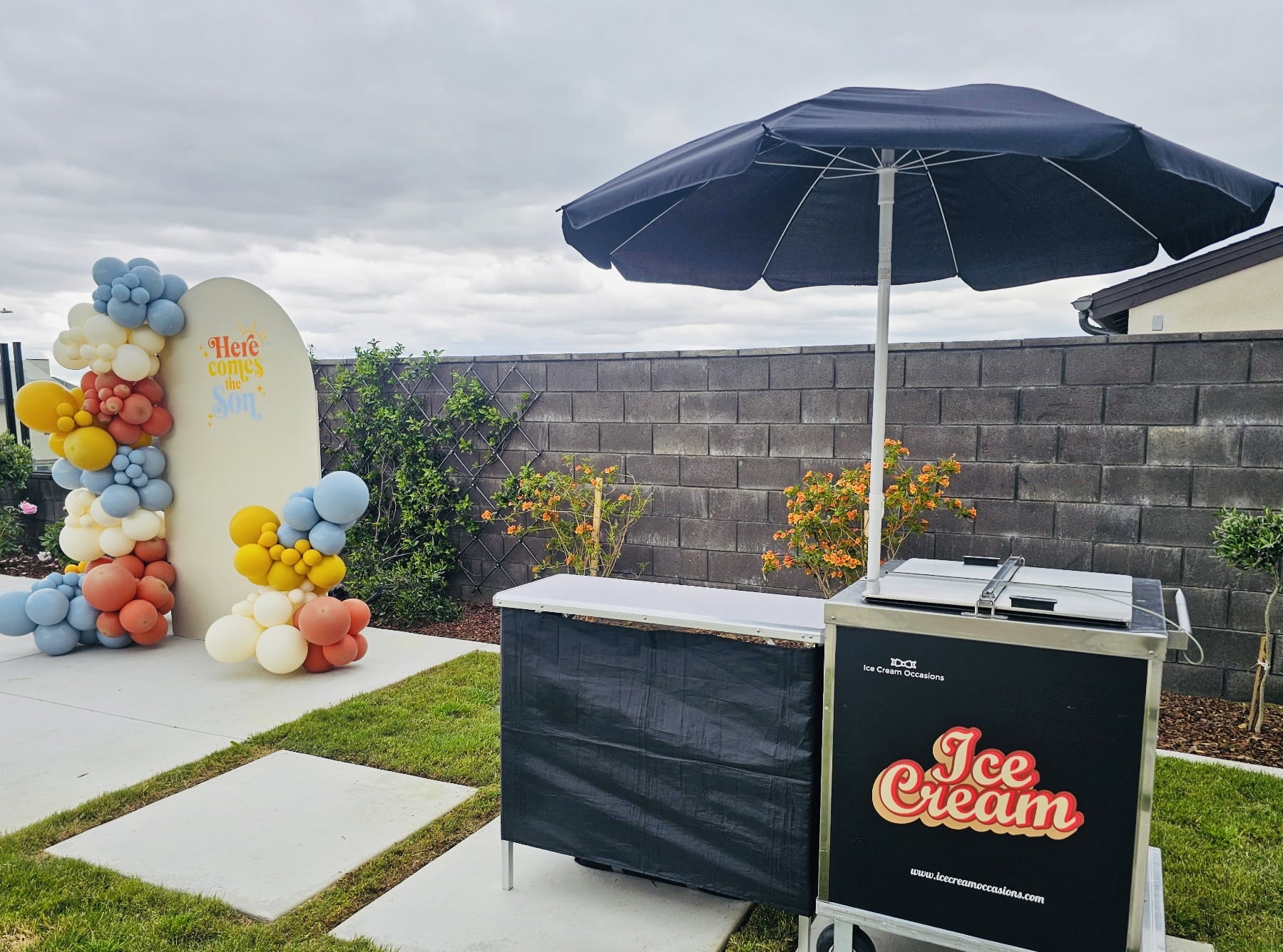 Ice Cream Cart & Truck Catering in Glendale