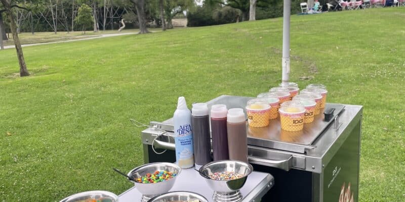Ice Cream Cart & Truck Catering in Hollywood